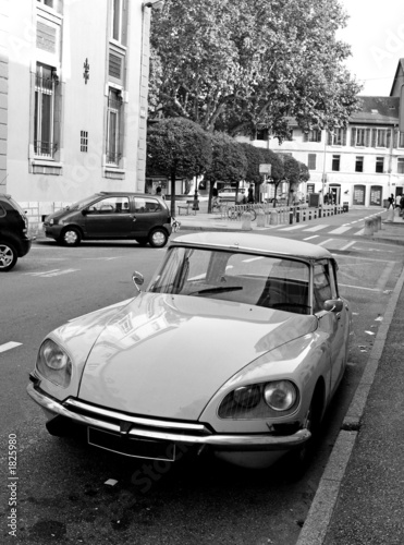 voiture ancienne