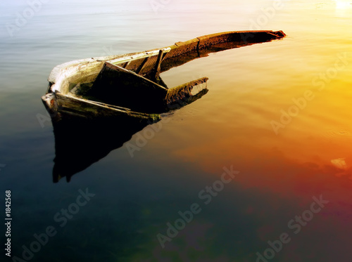 the sink boat