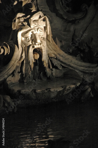 Wallpaper Mural fountain, night Torontodigital.ca