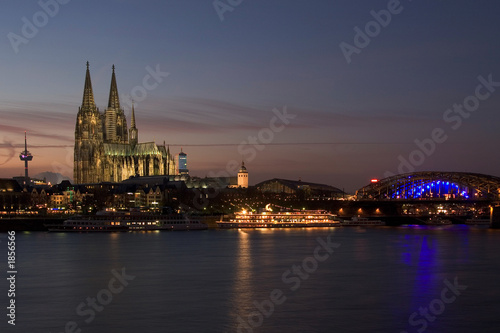 köln bei nacht ii