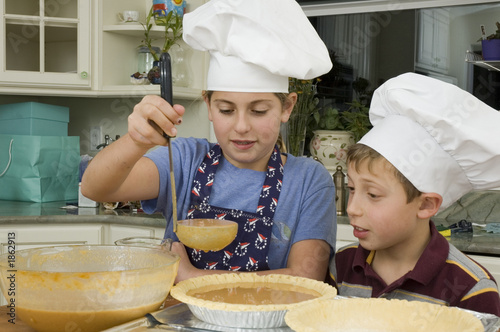 baking a pie 5