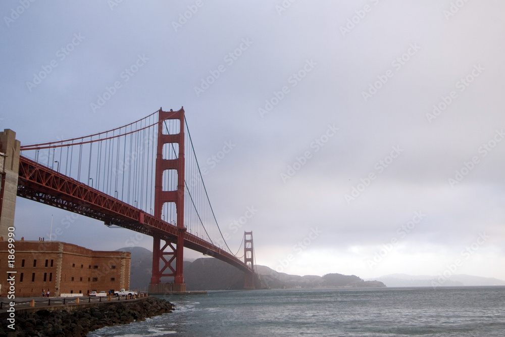 golden gate bridge