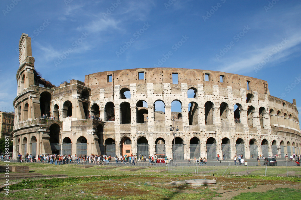 front view of the colosseum