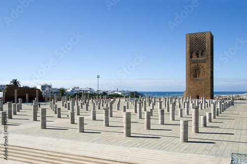Obraz na płótnie tour hassan ii - rabat - maroc w salonie