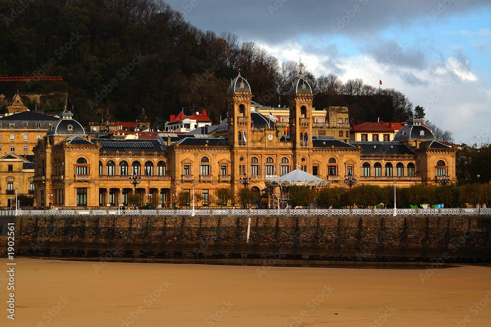 Fototapeta premium ayuntamiento de san sebastian