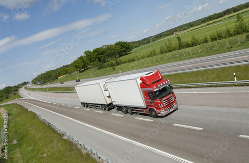 Φωτογραφία trucking ahead