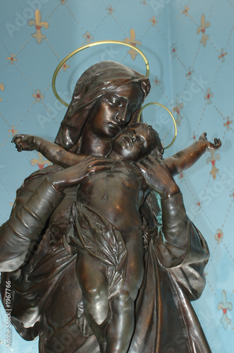 virgin and child -half body