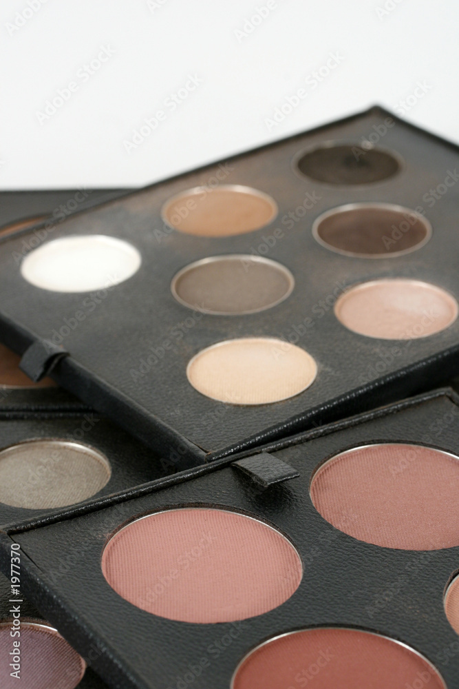 professional quality make up and cosmetic products professional quality make up and cosmetic products