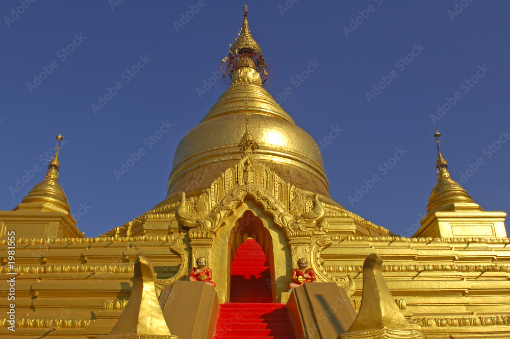 Fototapeta premium myanmar, mandalay: pagoda