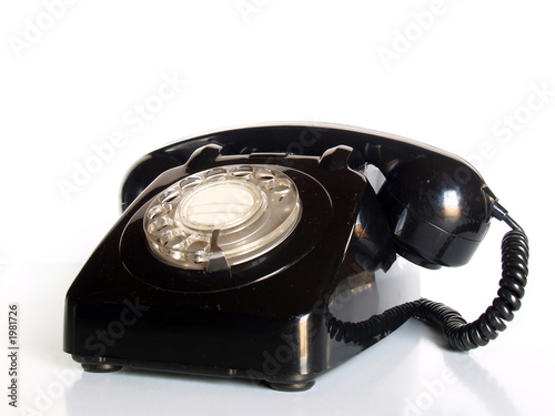 antiguo telefono negro photo