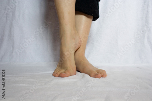naked feet © anna karwowska