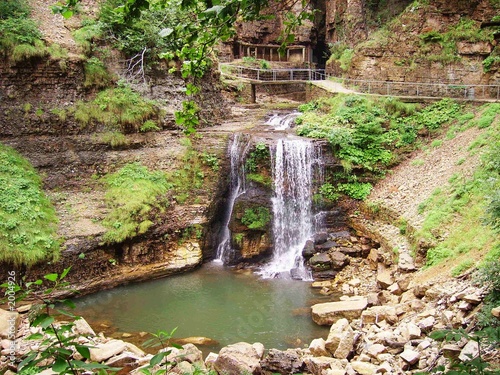 chute d'eau abime de bramabiau photo