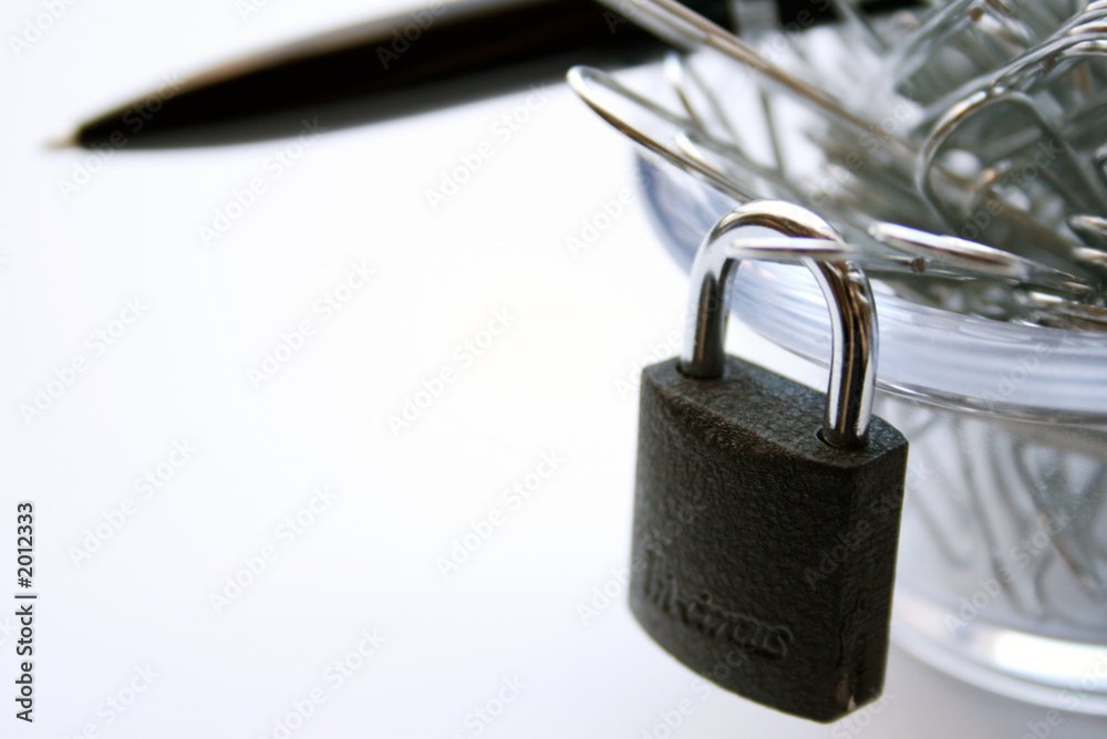 locked! locked!