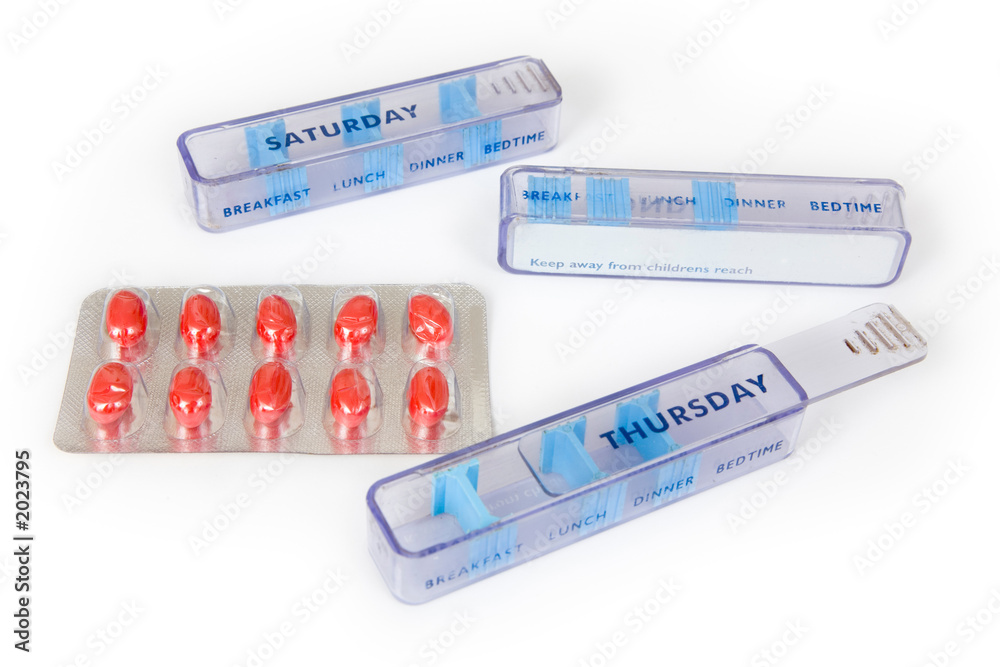 pill boxes with pills pill boxes with pills