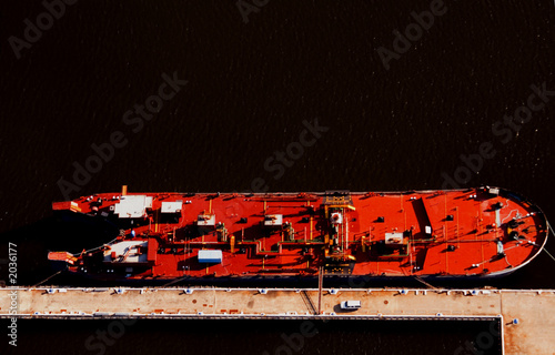 oil tanker
