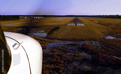 cessna-march landing.