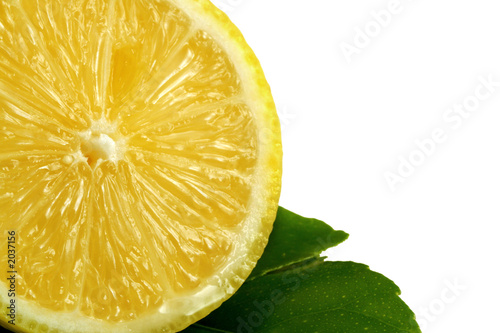 cut lemon on leaf