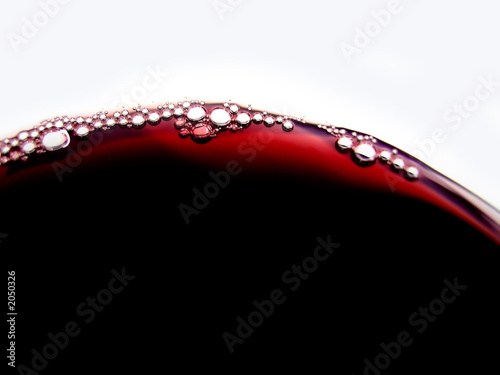 red wine bubbles