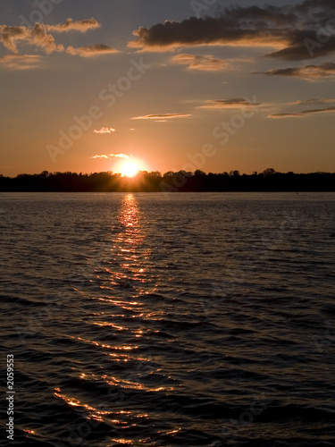mississippi river sunset