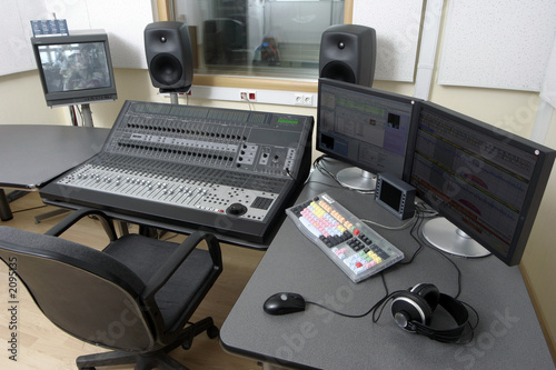 audio edititng studio