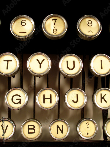 typewriter2