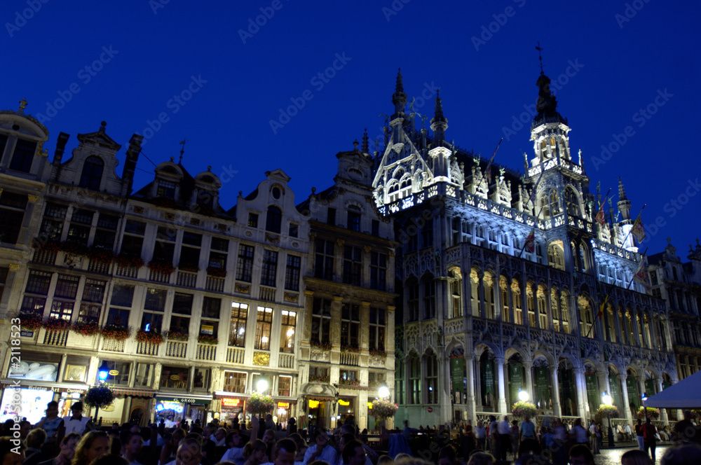 Naklejka premium grand place, bruxelles
