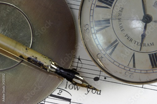music notes & clock