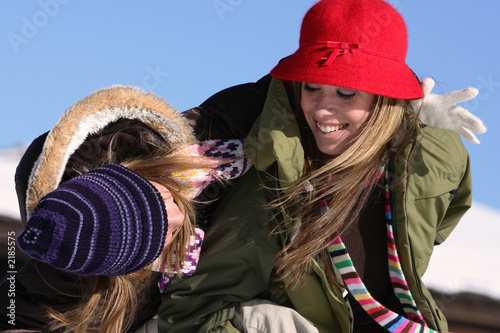 allie and vanessa