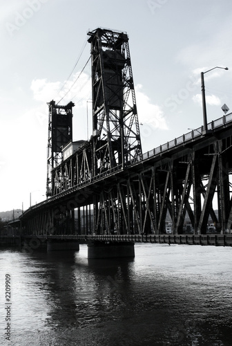 steel bridge b/w