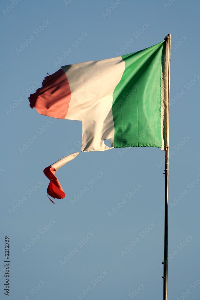 bandiera italiana distrutta - broken italian flag Stock Photo