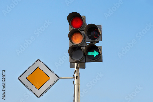 traffic lights (red & yellow light)