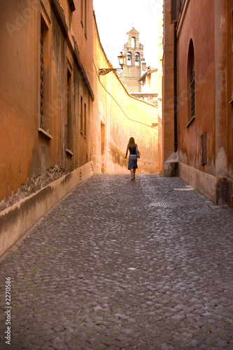 european alley