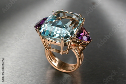 aquamarinring mit amethyst