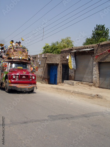 pakistan truck