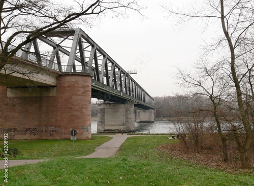 rheinbrücke 1