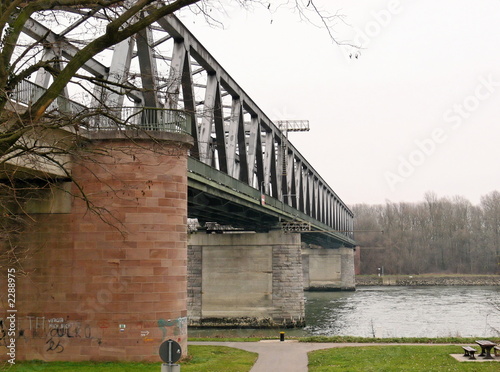 rheinbrücke 2