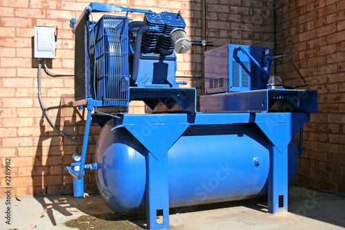 blue compressor photo