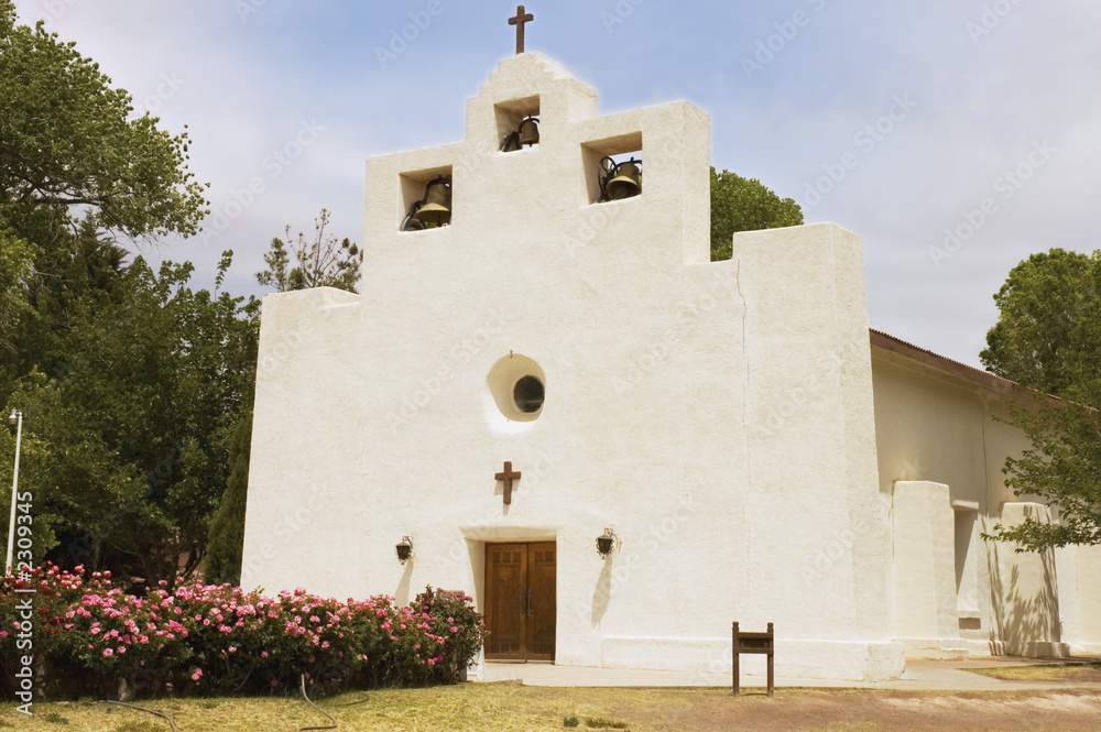 Fototapeta premium old mission church in New Mexico, USA