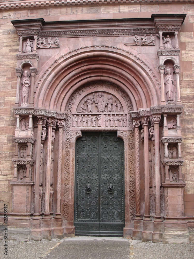 portail de la cathédrâle de bâle