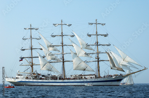voilier trois mats