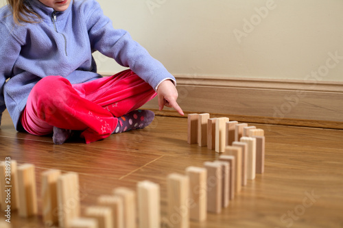 game of domino tumbling