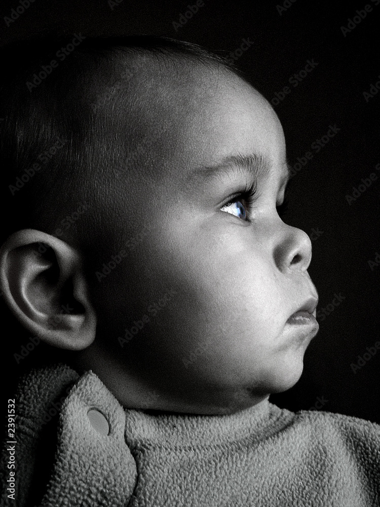 bebe profil noir et blanc Photos