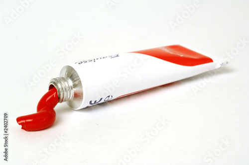 tube de peinture