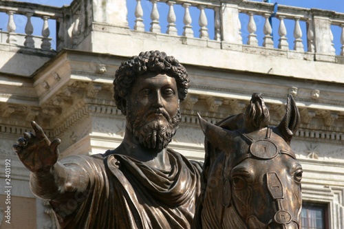 statue en bronze
