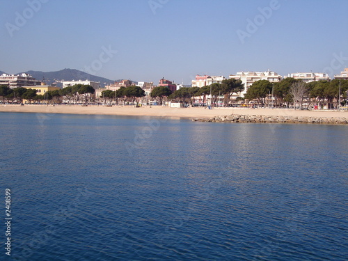 sea and beach of st feliu de guixols