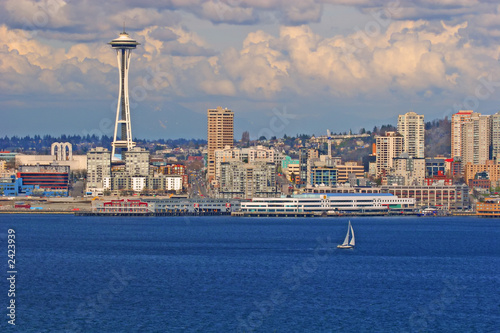 seattle and yacht