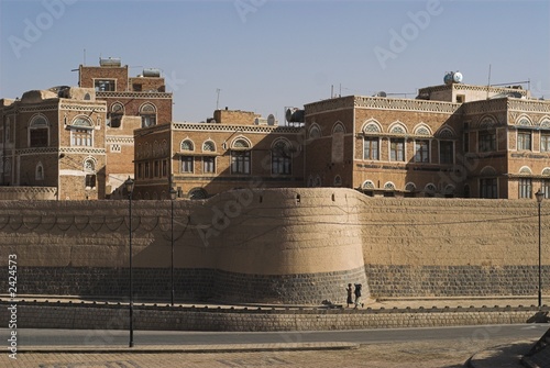 the old fortification of sanaa