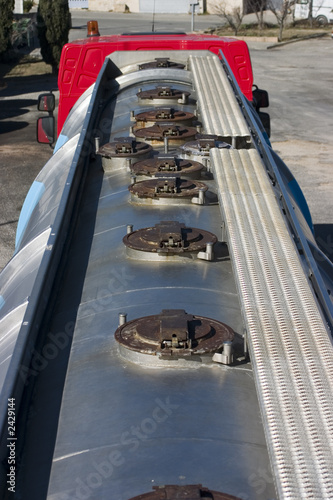 tanker truck