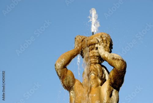 Obraz na płótnie the triton bernini fountain in piazza barberini, rome, italy