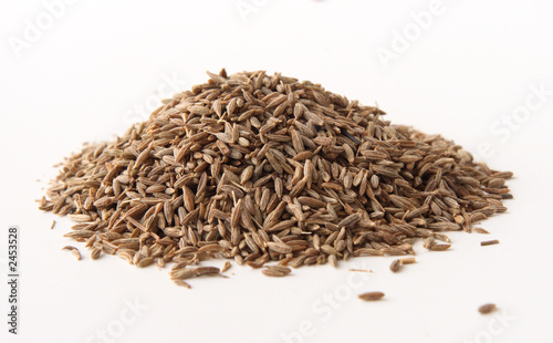 whole cumin seeds
